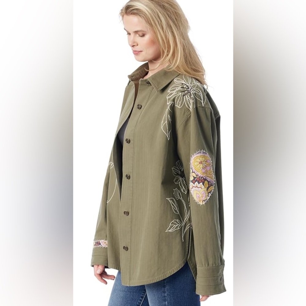 Jessica Simpson Button Down Collared Shacket With… - image 3